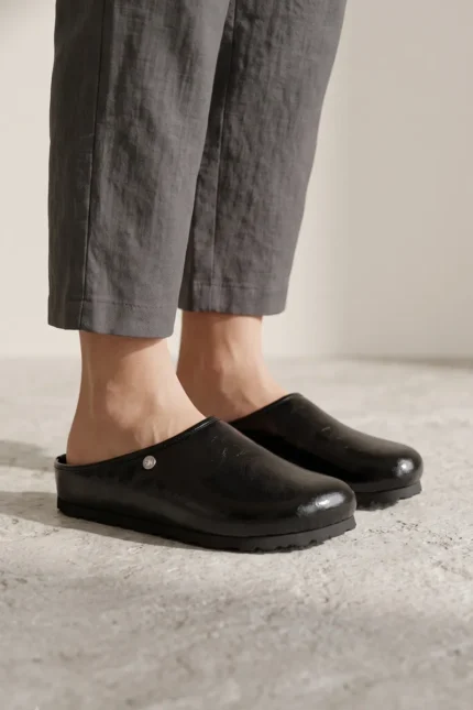 Novea Comfort Kaydırmaz Taban Unisex Sabo Siyah Rugan Terlik